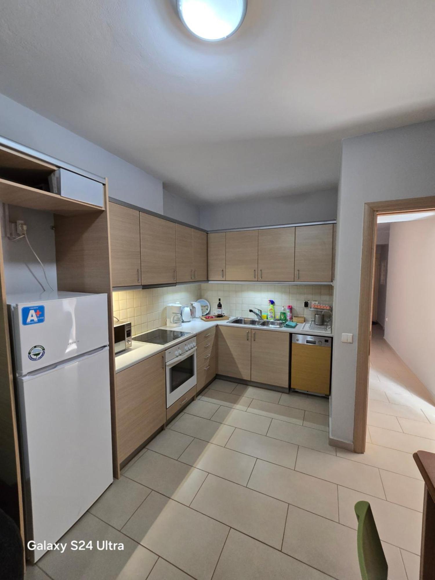 Harry'S Apartment ลาโกนิสซี ภายนอก รูปภาพ